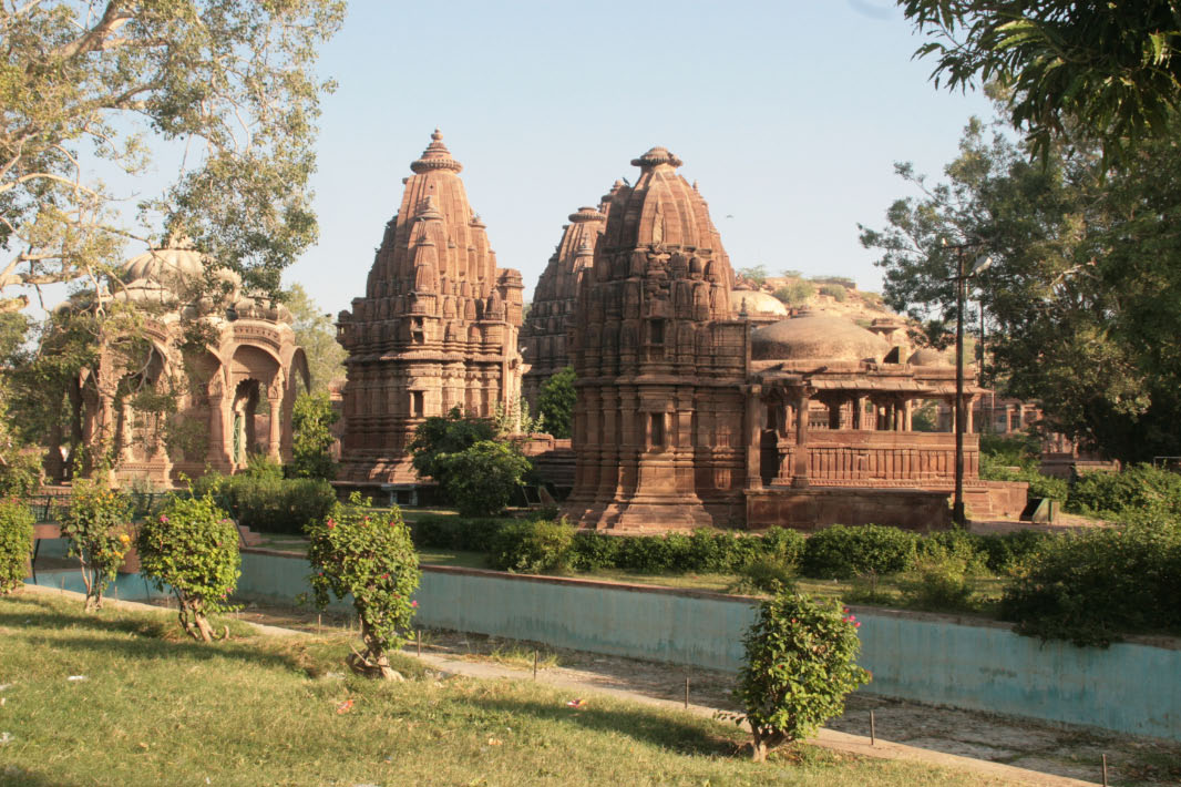 Mandore